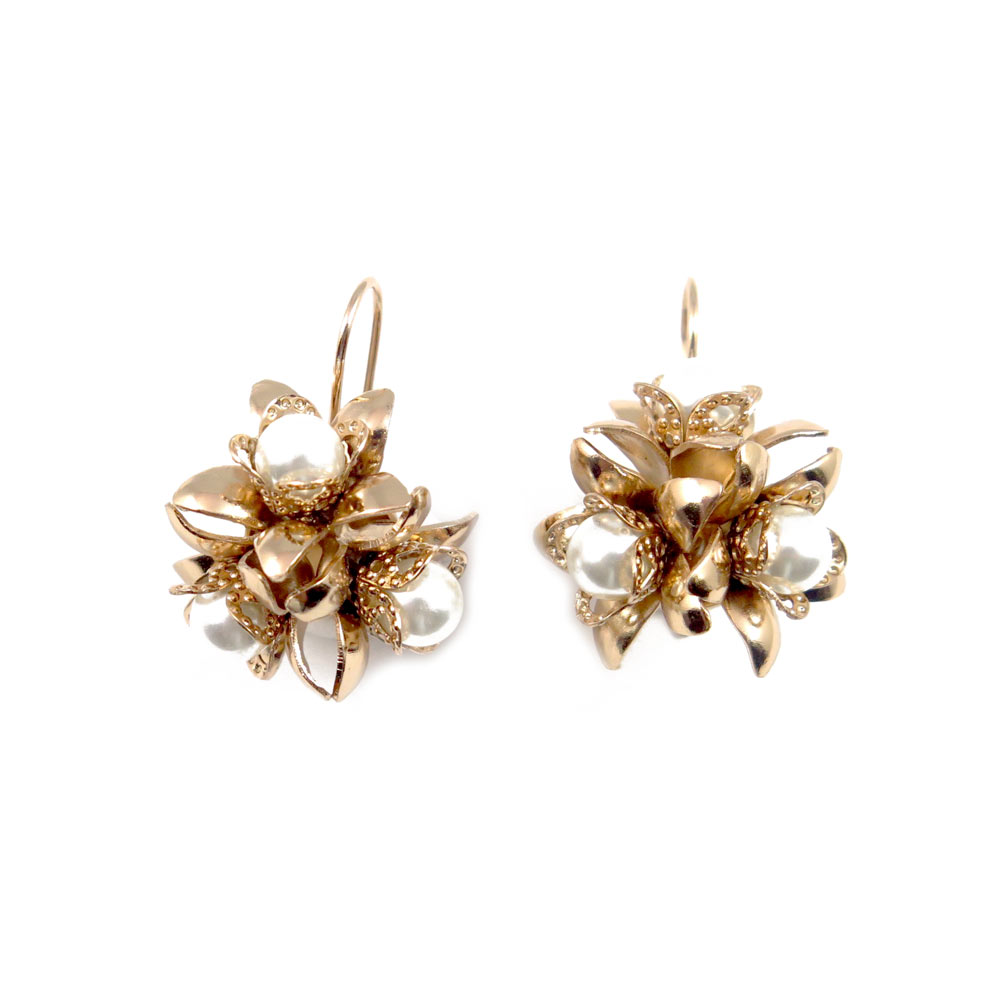 Flowers Cluster earrings copper zinc 14kt gold w pearls